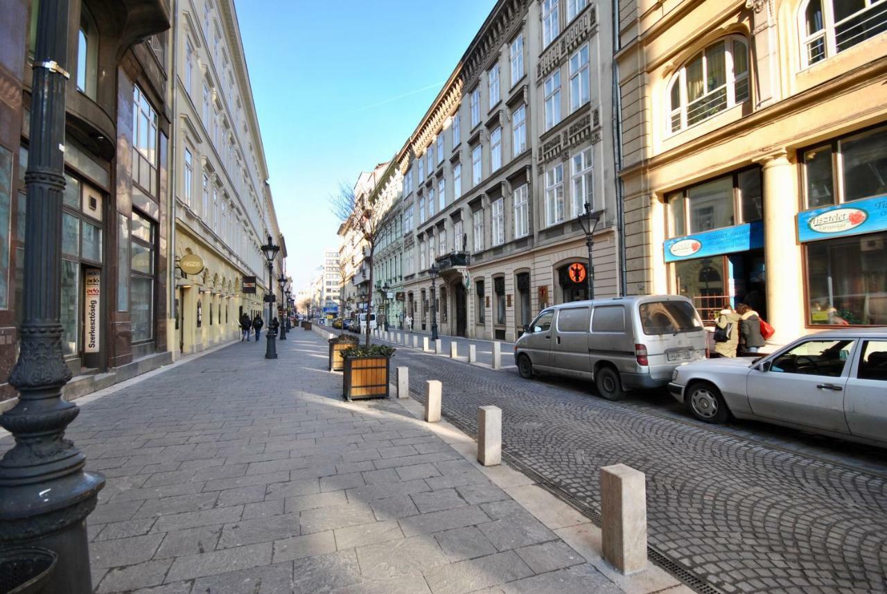 Krane Apartments Sas Budapest Exteriör bild